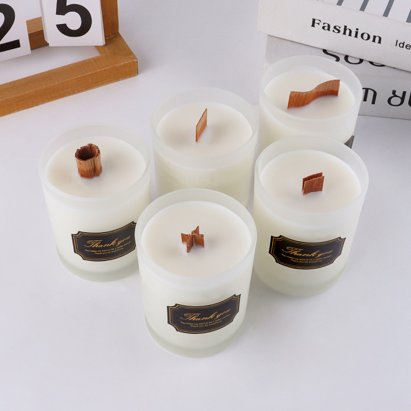 Premium Cherry Wood Wicks: estilo ezberdinek kandelen lanketa modernoa hobetzen dute Premium Cherry Wood Wicks: estilo ezberdinek kandelen lanketa modernoa hobetzen dute